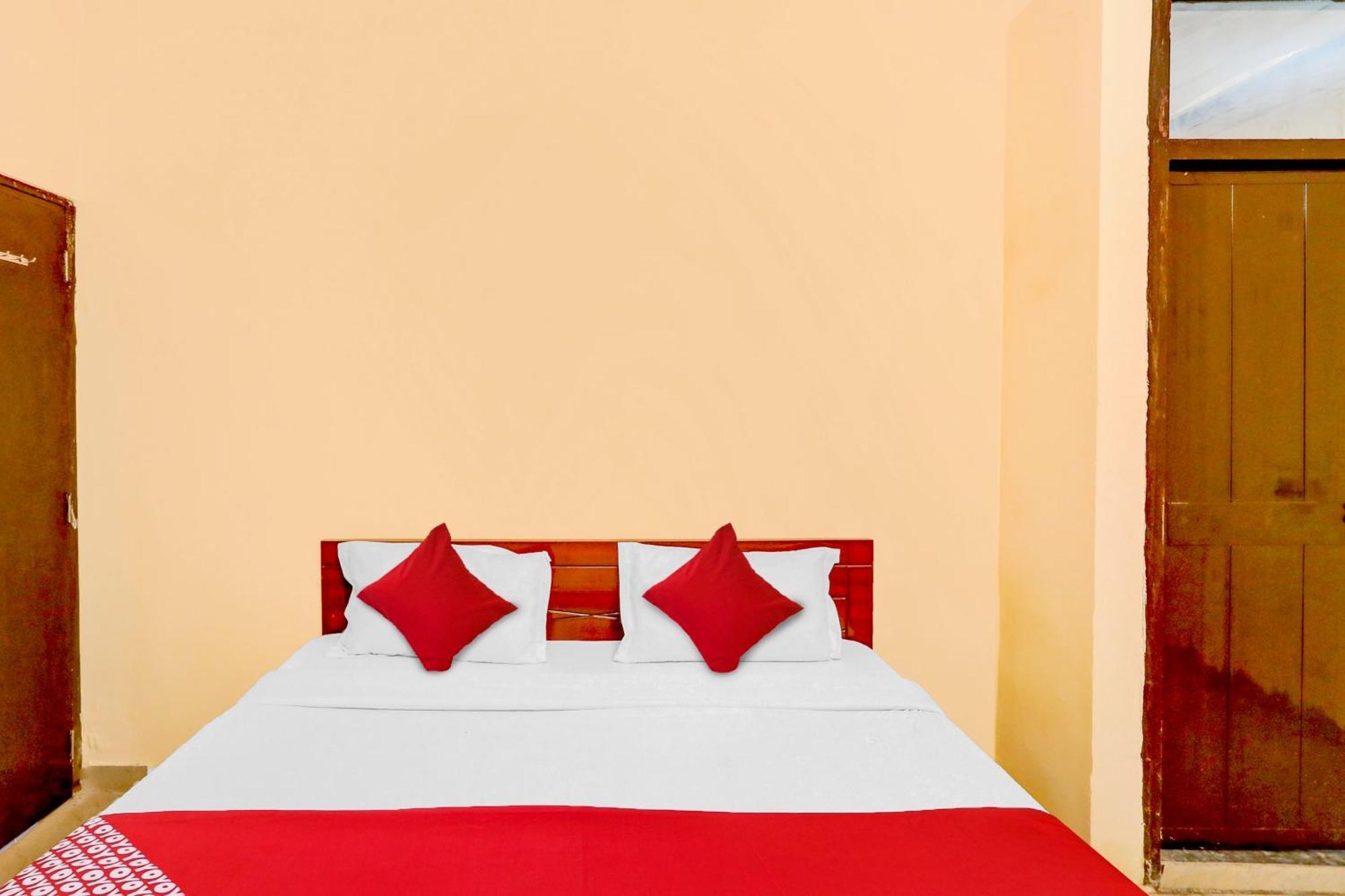 Hotel O Pari Hotel 가지아바드 외부 사진
